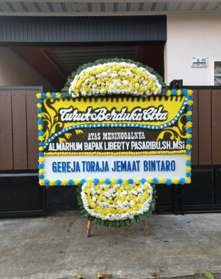 Papan Bunga Duka di Cawang