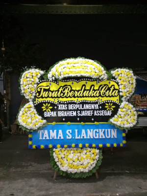 Papan Bunga Duka di Cawang