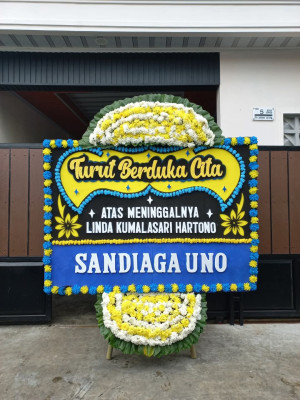 Papan Bunga Duka di Cawang